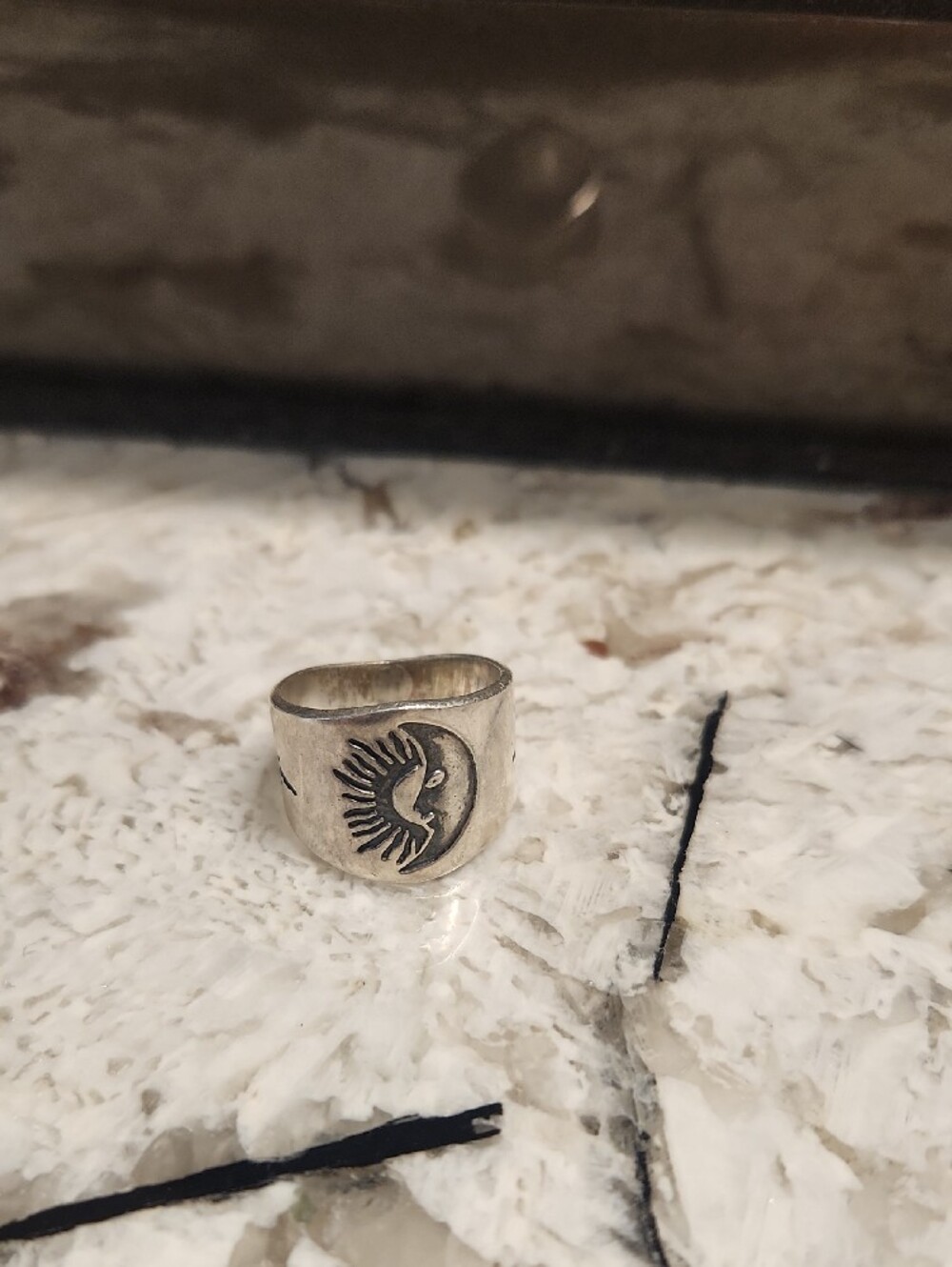 Sterling Silver Sun & Moon Signet Ring - Silver - Picture 3 of 4